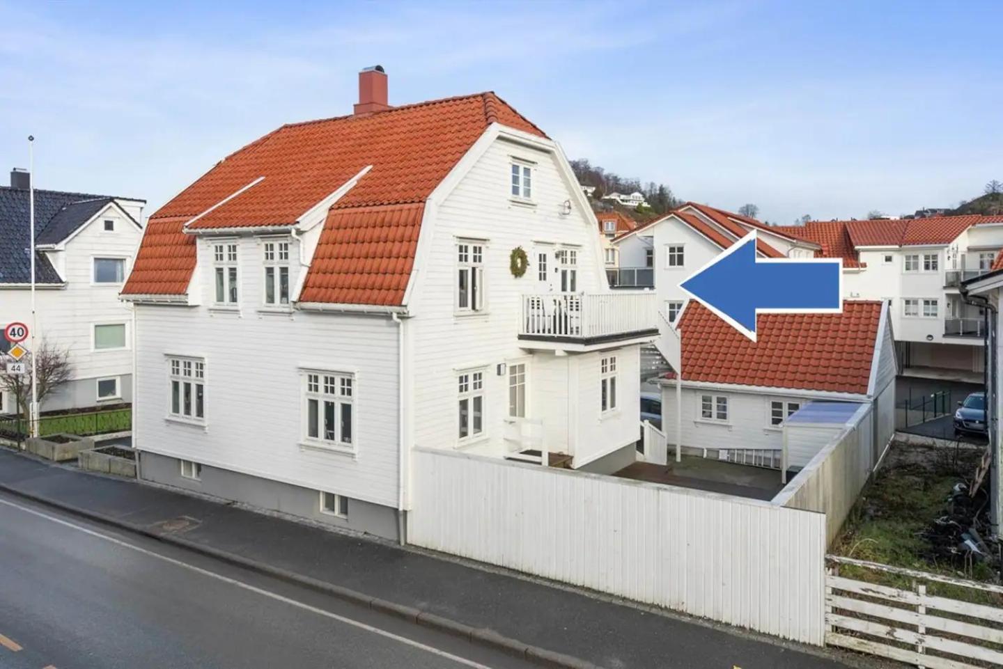 Stylish & Bright Penthouse - Office - 5 Star Location! Lägenhet Egersund Exteriör bild